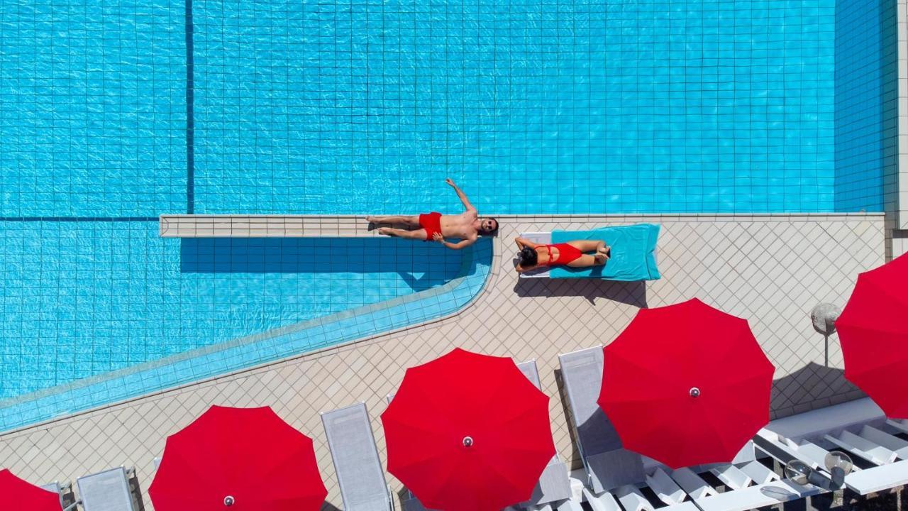 Hotel Ines Cattolica Eksteriør bilde