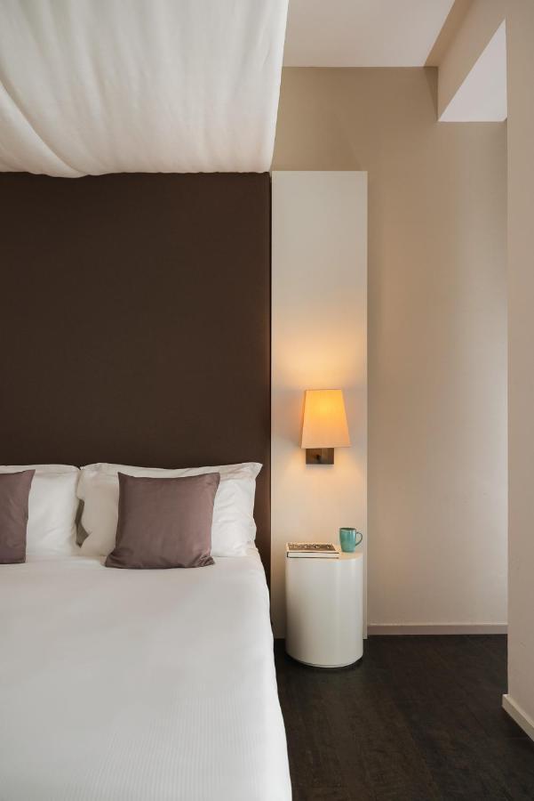 Hotel Ines Cattolica Eksteriør bilde