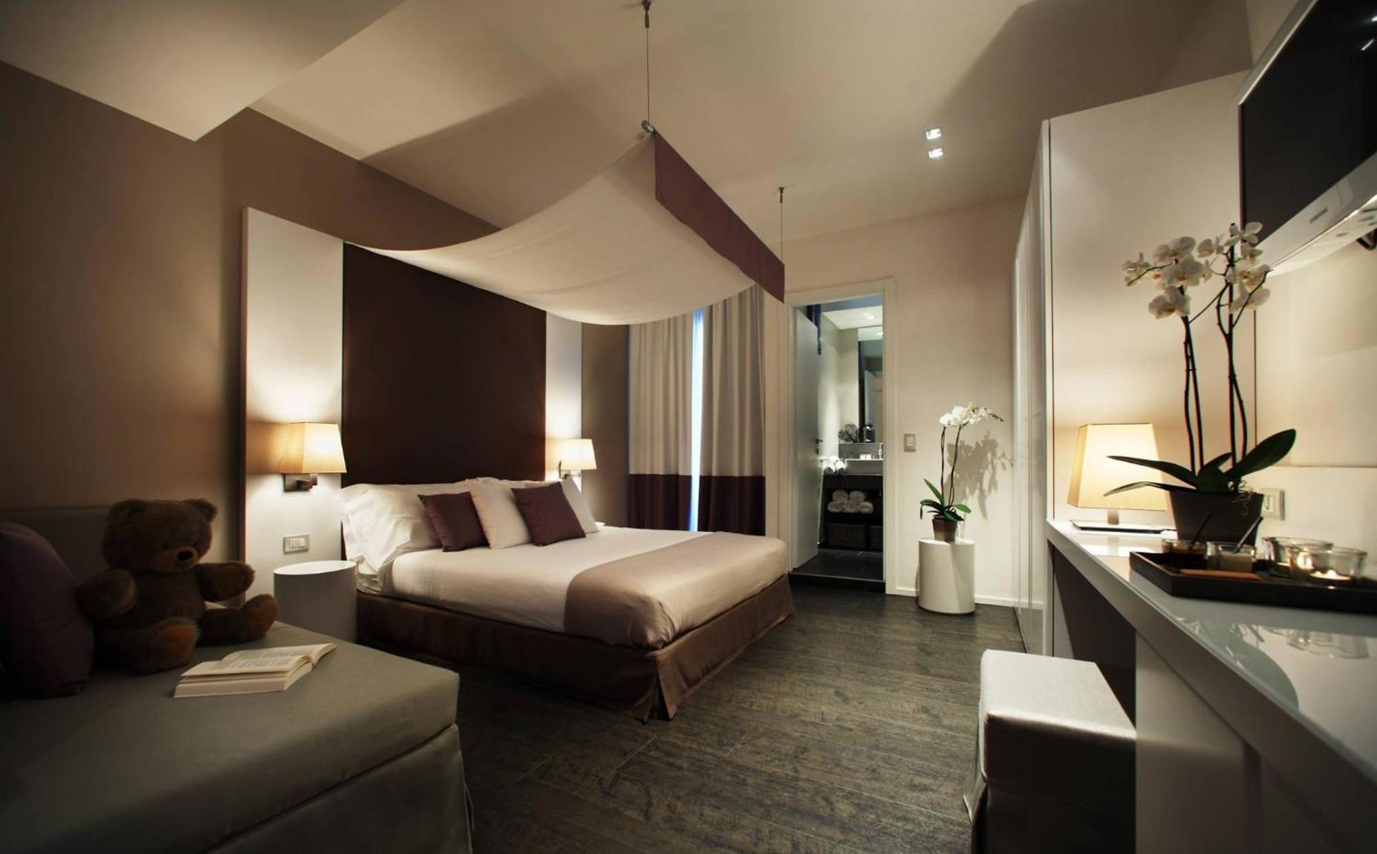 Hotel Ines Cattolica Eksteriør bilde